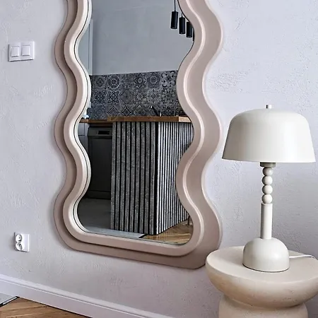 Apartamento *top* Full Black Out A/c Fast Wi-fi, Standing Desk