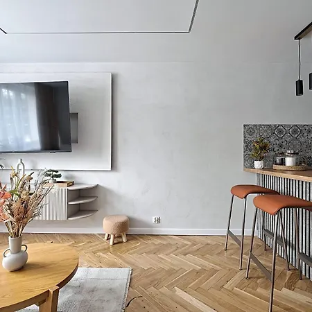 Apartamento *top* Full Black Out A/c Fast Wi-fi, Standing Desk