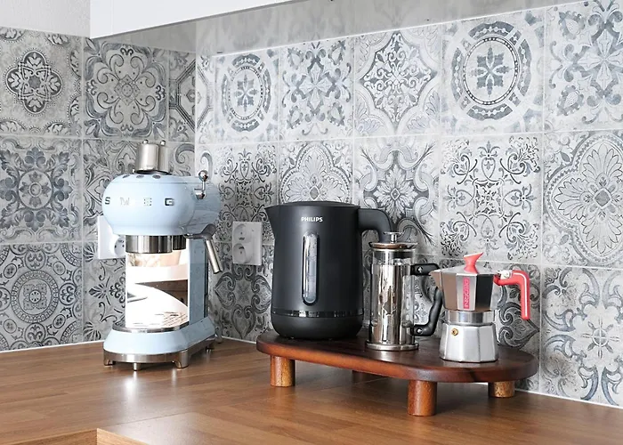 *top* Full Black Out A/c Fast Wi-fi, Standing Desk * Warsaw